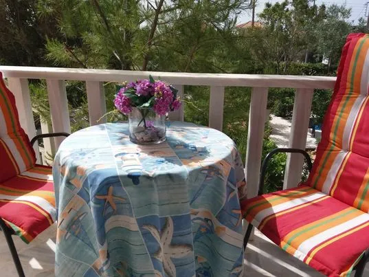 second floor balcony 