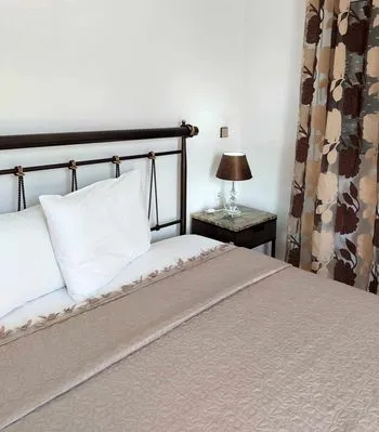 second floor bedroom2 